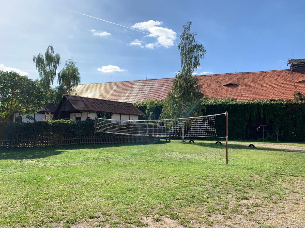 Rybarska Basta Vikletice - Apartmany A Bungalovy - Nechranicka Prehrada المظهر الخارجي الصورة
