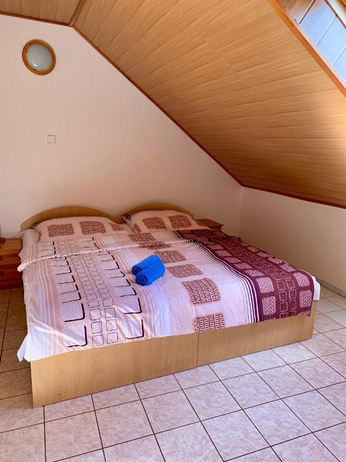 Rybarska Basta Vikletice - Apartmany A Bungalovy - Nechranicka Prehrada المظهر الخارجي الصورة