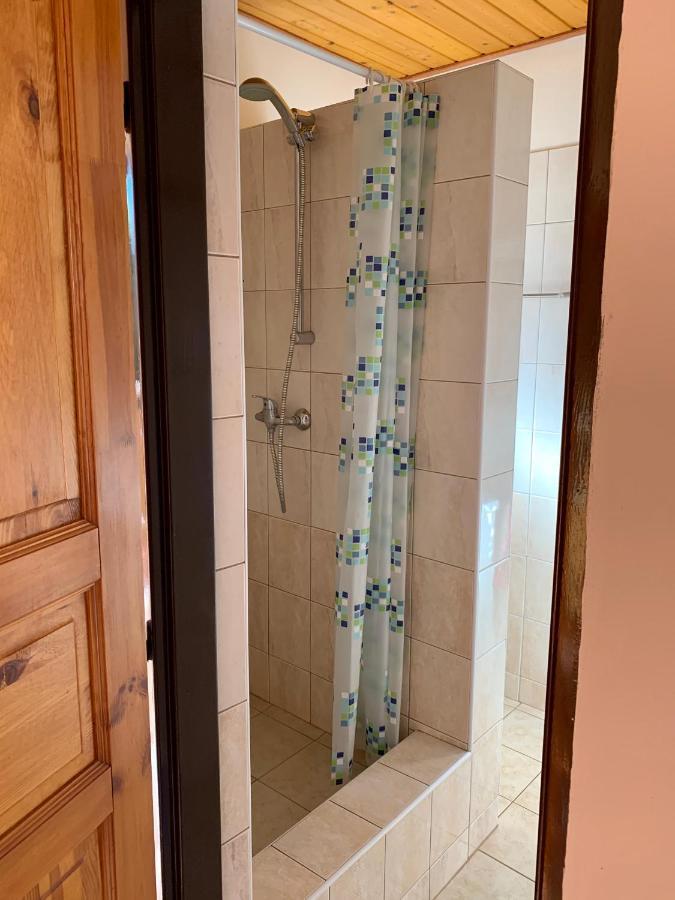Rybarska Basta Vikletice - Apartmany A Bungalovy - Nechranicka Prehrada المظهر الخارجي الصورة